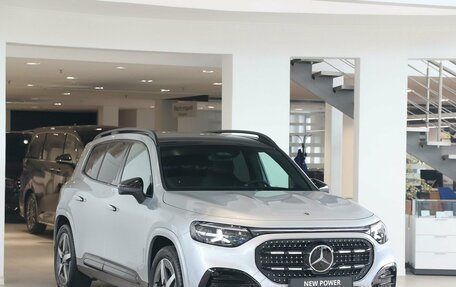 Mercedes-Benz GLB, 2026 год, 7 700 000 рублей, 2 фотография