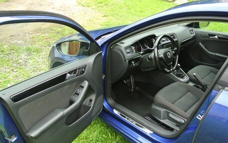 Volkswagen Jetta VI, 2018 год, 1 200 000 рублей, 9 фотография