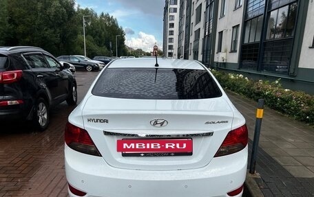 Hyundai Solaris II рестайлинг, 2011 год, 600 000 рублей, 5 фотография