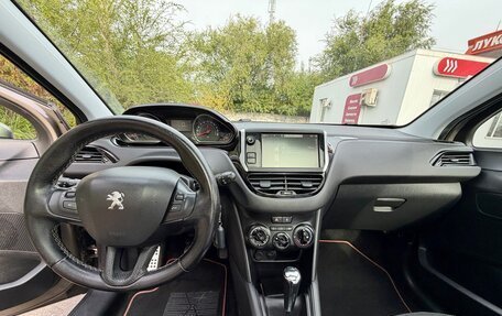 Peugeot 208 II, 2013 год, 835 000 рублей, 9 фотография