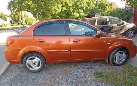 KIA Rio II, 2010 год, 530 000 рублей, 3 фотография