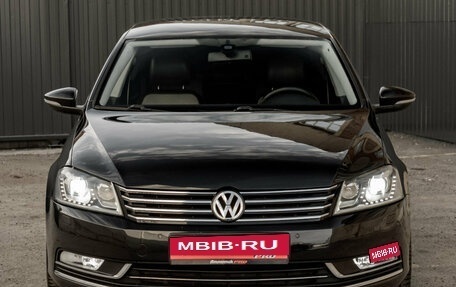 Volkswagen Passat B7, 2011 год, 930 000 рублей, 2 фотография