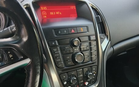 Opel Astra J, 2010 год, 670 000 рублей, 6 фотография