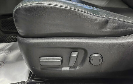 Toyota RAV4, 2017 год, 2 470 000 рублей, 25 фотография