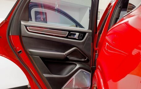 Porsche Cayenne III, 2021 год, 14 200 000 рублей, 34 фотография