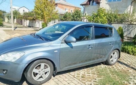 KIA cee'd I рестайлинг, 2009 год, 450 000 рублей, 3 фотография