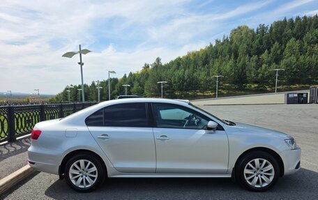 Volkswagen Jetta VI, 2014 год, 1 300 000 рублей, 5 фотография
