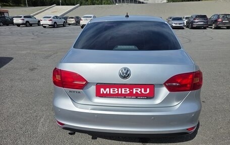 Volkswagen Jetta VI, 2014 год, 1 300 000 рублей, 7 фотография
