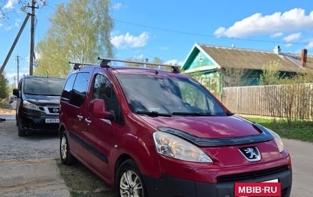 Peugeot Partner II рестайлинг 2, 2009 год, 450 000 рублей, 2 фотография