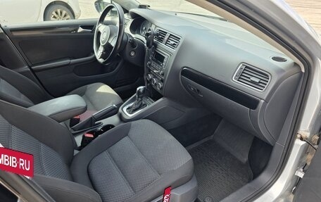 Volkswagen Jetta VI, 2014 год, 1 300 000 рублей, 12 фотография