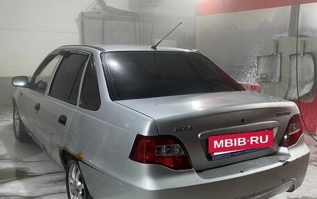 Daewoo Nexia I рестайлинг, 2011 год, 120 000 рублей, 5 фотография