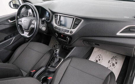 Hyundai Solaris II рестайлинг, 2019 год, 1 649 000 рублей, 13 фотография