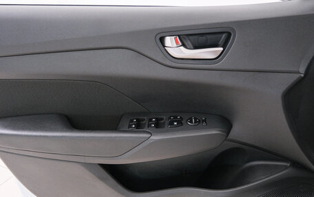 Hyundai Solaris II рестайлинг, 2019 год, 1 649 000 рублей, 21 фотография