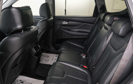 Hyundai Santa Fe IV, 2018 год, 2 699 000 рублей, 24 фотография