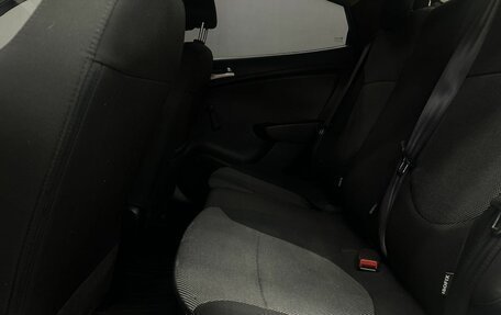 Hyundai Solaris II рестайлинг, 2012 год, 869 999 рублей, 16 фотография