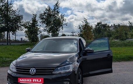 Volkswagen Jetta VI, 2014 год, 890 000 рублей, 3 фотография