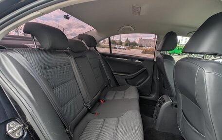 Volkswagen Jetta VI, 2014 год, 890 000 рублей, 19 фотография