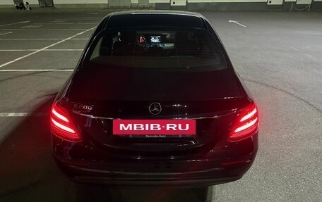 Mercedes-Benz E-Класс, 2017 год, 2 750 000 рублей, 20 фотография