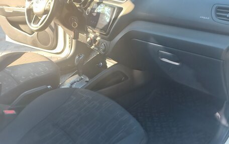KIA Rio III рестайлинг, 2012 год, 700 000 рублей, 12 фотография