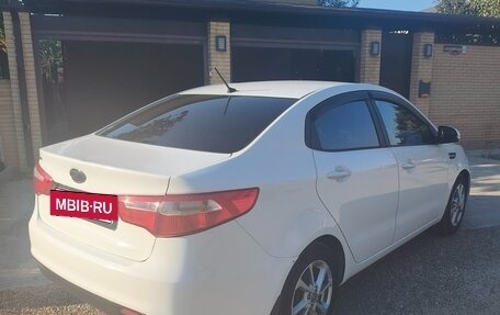 KIA Rio III рестайлинг, 2012 год, 700 000 рублей, 4 фотография