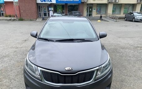 KIA Rio III рестайлинг, 2013 год, 630 000 рублей, 1 фотография