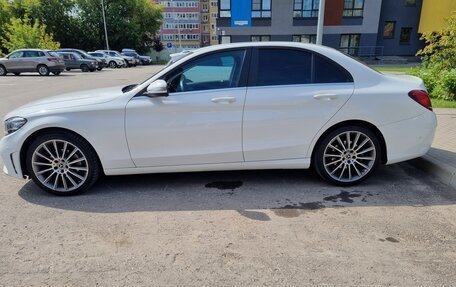 Mercedes-Benz C-Класс, 2019 год, 2 150 000 рублей, 3 фотография
