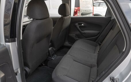 Volkswagen Polo VI (EU Market), 2012 год, 749 000 рублей, 11 фотография