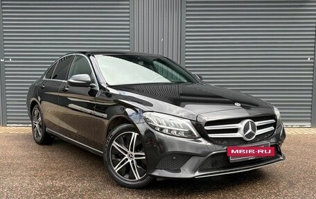 Mercedes-Benz C-Класс, 2019 год, 2 200 000 рублей, 3 фотография