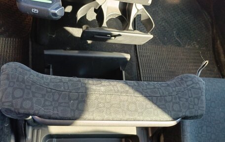 Honda FR-V, 2006 год, 900 000 рублей, 7 фотография