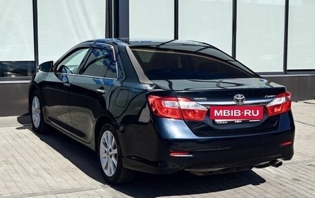 Toyota Camry, 2013 год, 1 685 000 рублей, 3 фотография