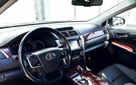 Toyota Camry, 2013 год, 1 685 000 рублей, 15 фотография
