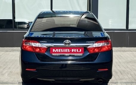 Toyota Camry, 2013 год, 1 685 000 рублей, 4 фотография