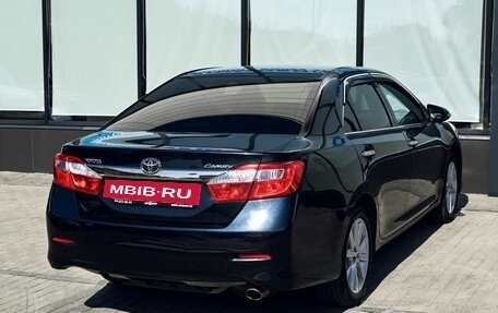 Toyota Camry, 2013 год, 1 685 000 рублей, 5 фотография