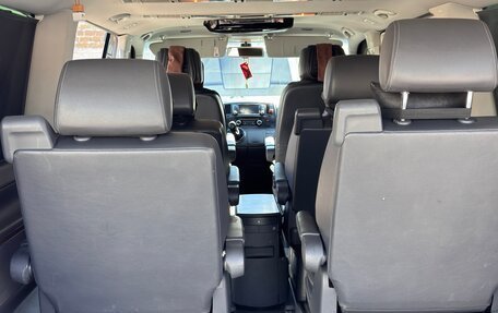 Volkswagen Multivan T5, 2010 год, 2 800 000 рублей, 19 фотография