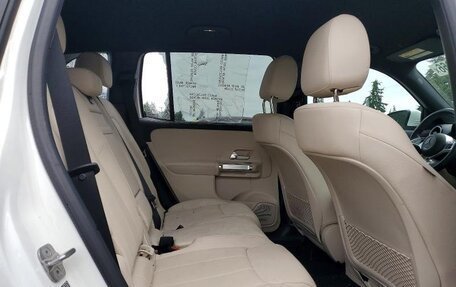 Mercedes-Benz GLB, 2025 год, 4 250 000 рублей, 10 фотография
