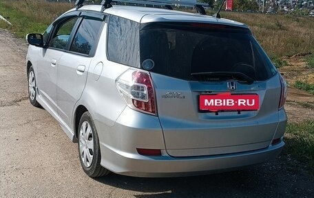 Honda Fit Shuttle I рестайлинг, 2014 год, 900 000 рублей, 5 фотография