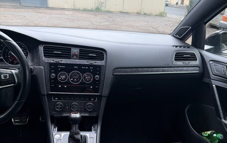 Volkswagen Golf GTI VII, 2017 год, 2 170 000 рублей, 5 фотография