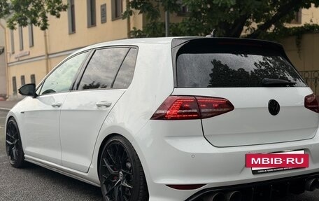 Volkswagen Golf GTI VII, 2017 год, 2 170 000 рублей, 16 фотография
