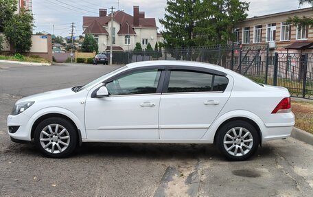 Opel Astra H, 2012 год, 650 000 рублей, 3 фотография