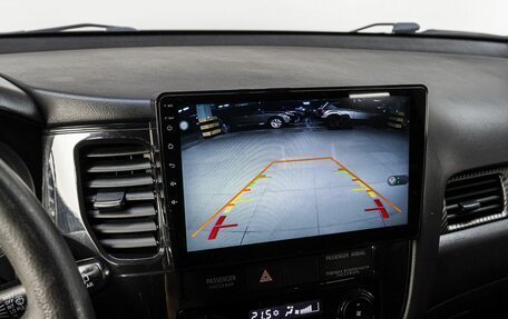 Mitsubishi Outlander III рестайлинг 3, 2013 год, 1 200 000 рублей, 20 фотография