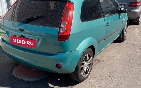 Ford Fiesta, 2006 год, 200 000 рублей, 2 фотография