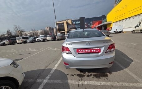 Hyundai Solaris II рестайлинг, 2013 год, 429 000 рублей, 5 фотография