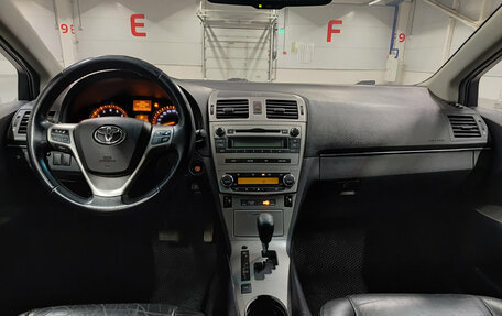 Toyota Avensis III рестайлинг, 2010 год, 965 000 рублей, 17 фотография