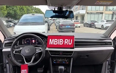 Volkswagen Tiguan II, 2023 год, 2 376 555 рублей, 8 фотография