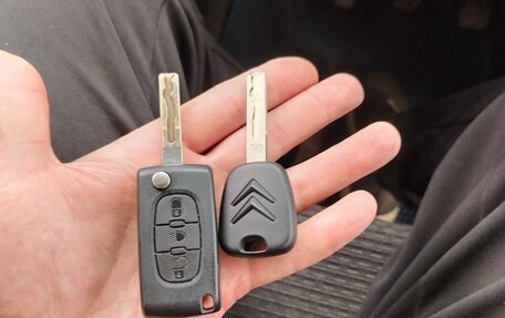 Citroen C4 Picasso II рестайлинг, 2012 год, 420 000 рублей, 9 фотография