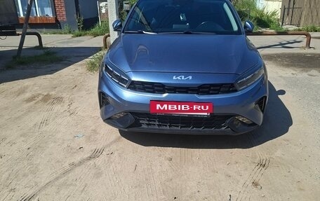 KIA Cerato IV, 2022 год, 2 300 000 рублей, 3 фотография