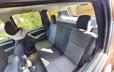 Renault Duster I рестайлинг, 2014 год, 830 000 рублей, 3 фотография