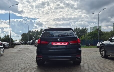 BMW X5, 2018 год, 3 100 000 рублей, 8 фотография