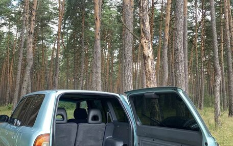 Toyota RAV4, 1996 год, 425 000 рублей, 8 фотография