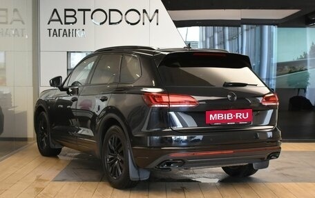 Volkswagen Touareg III, 2021 год, 5 700 000 рублей, 5 фотография